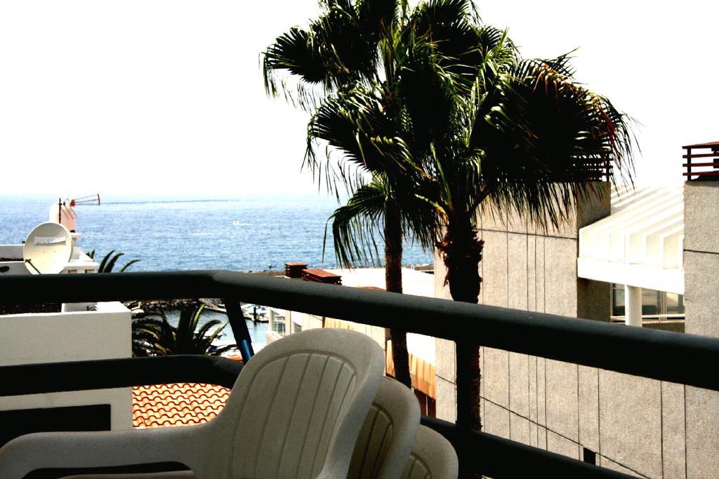 Club Atlantis Aparthotel Ocean View Costa Adeje  Exterior photo